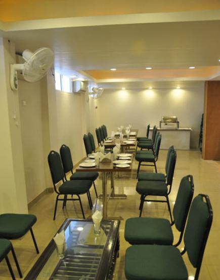 Nirvana Hotel Varanasi Exterior foto